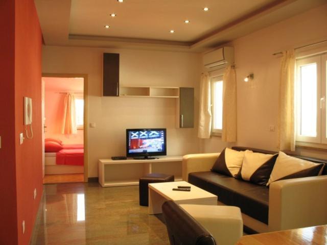 Deluxe Apartments Center บาชกาโวดา ภายนอก รูปภาพ