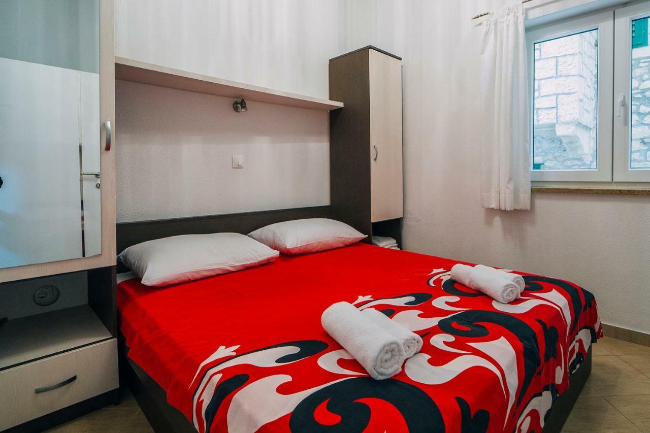 Deluxe Apartments Center บาชกาโวดา ภายนอก รูปภาพ