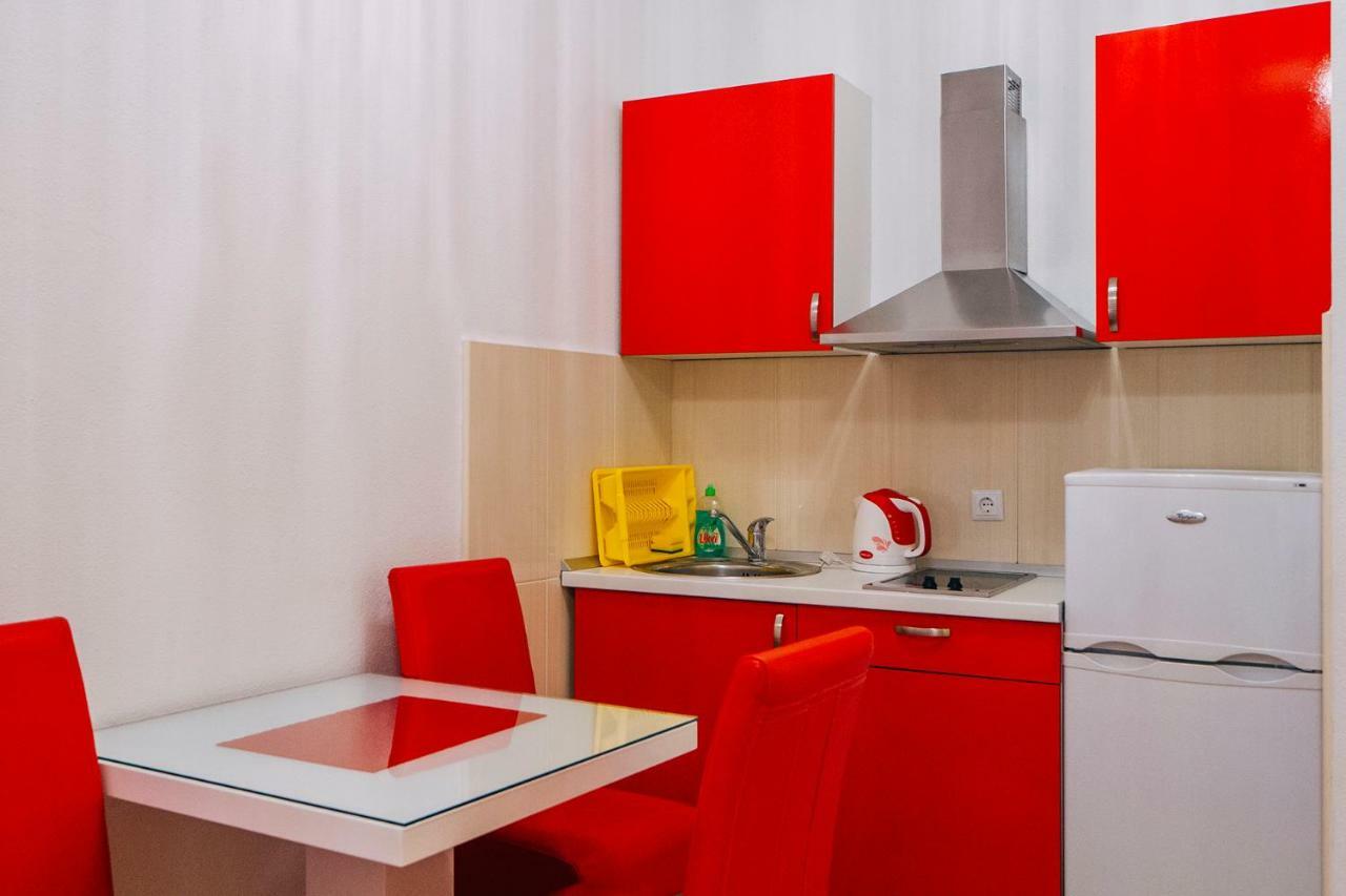 Deluxe Apartments Center บาชกาโวดา ภายนอก รูปภาพ