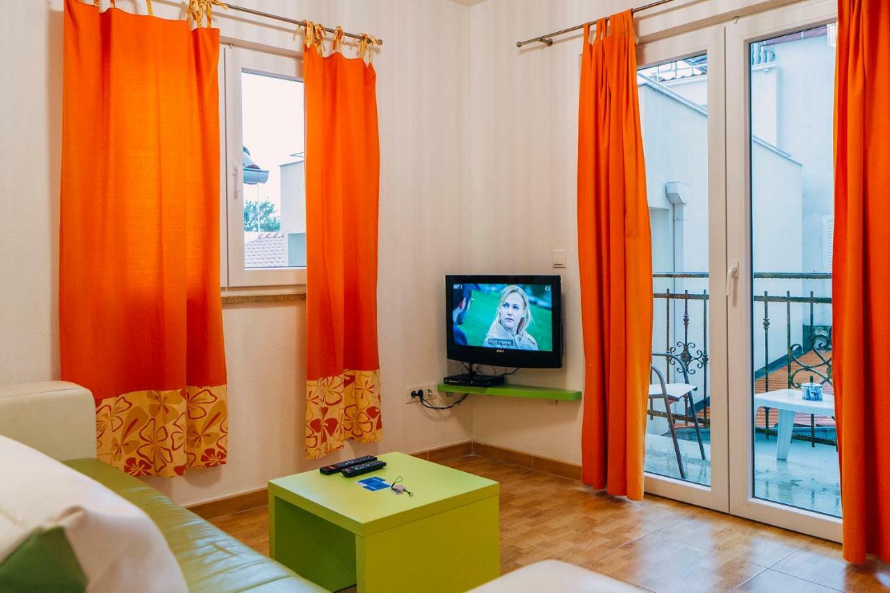 Deluxe Apartments Center บาชกาโวดา ภายนอก รูปภาพ