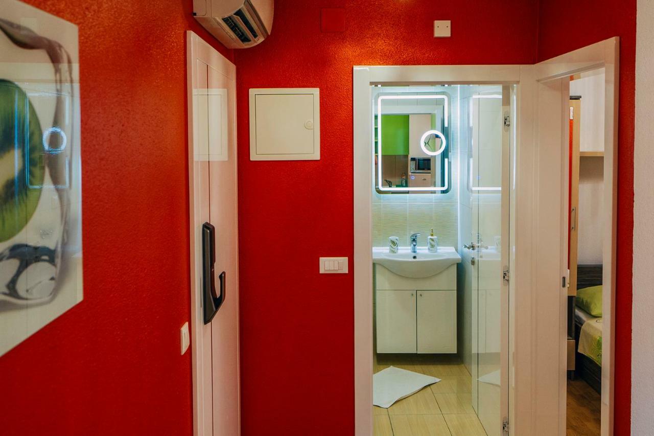 Deluxe Apartments Center บาชกาโวดา ภายนอก รูปภาพ