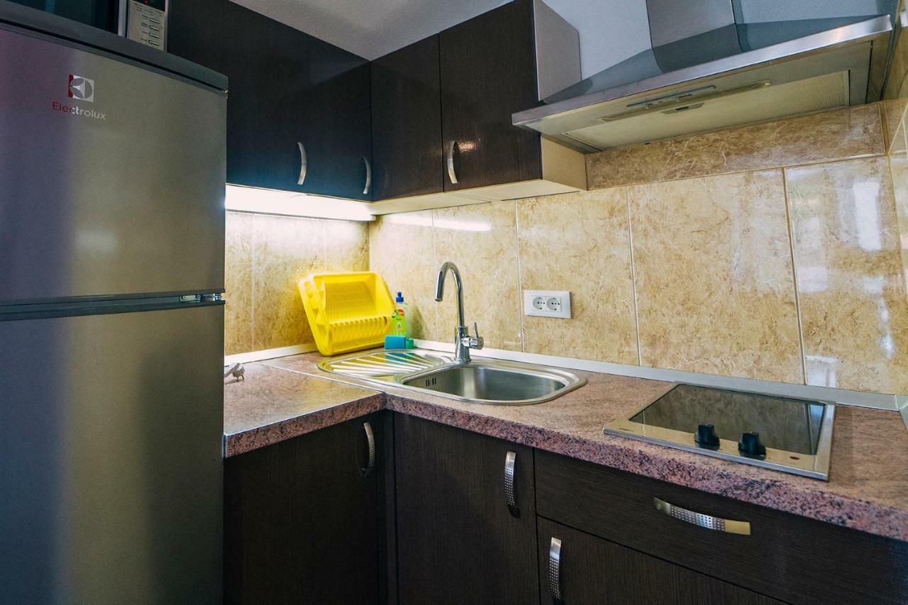 Deluxe Apartments Center บาชกาโวดา ภายนอก รูปภาพ